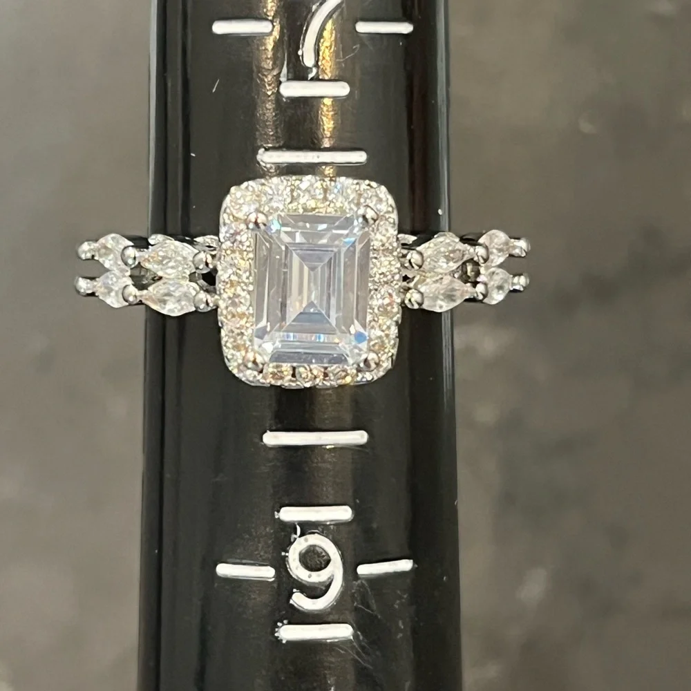NIB Silver Plated Princess Cut CZ Promise Ring Sz 8